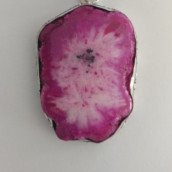 Solar Quartz Pendant - Picture 3 of 3
